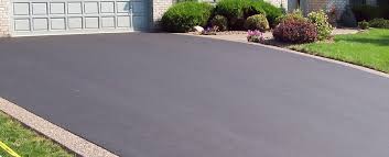 Best Driveway Grading and Leveling  in Laurium, MI